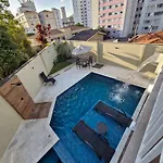 Lindo Casarao Com Piscina Para Eventos